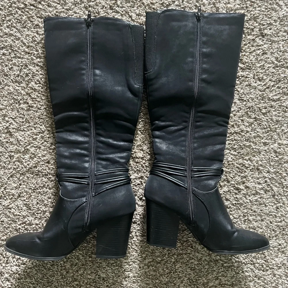 Tall Black Chunky Heel Women's Boots - Picture 2 of 9